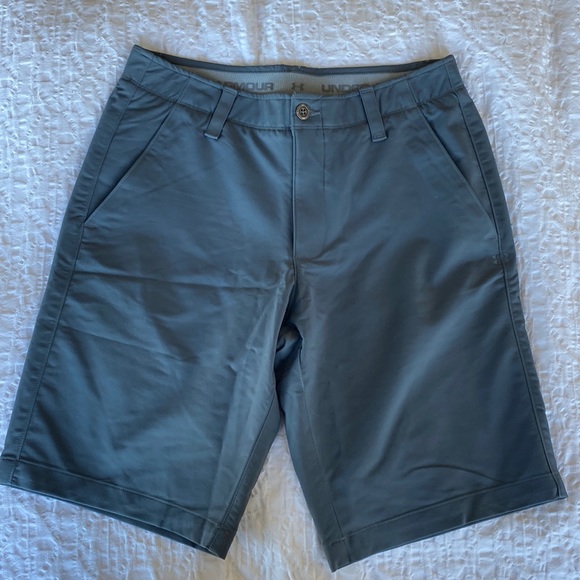 UnderArmour shorts - Picture 1 of 4